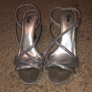 cute silver formal heels !!